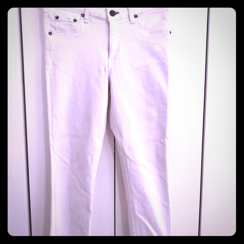 White Frame Skinny Jeans with Raw Cut Step Hem